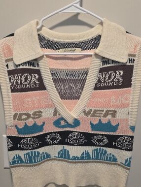 Honor The Gift Sweater Vest - M